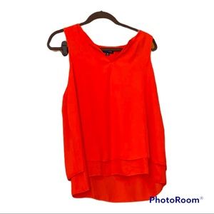 ✨NWT✨ Tahari Arthur S. Levine red blouse size M